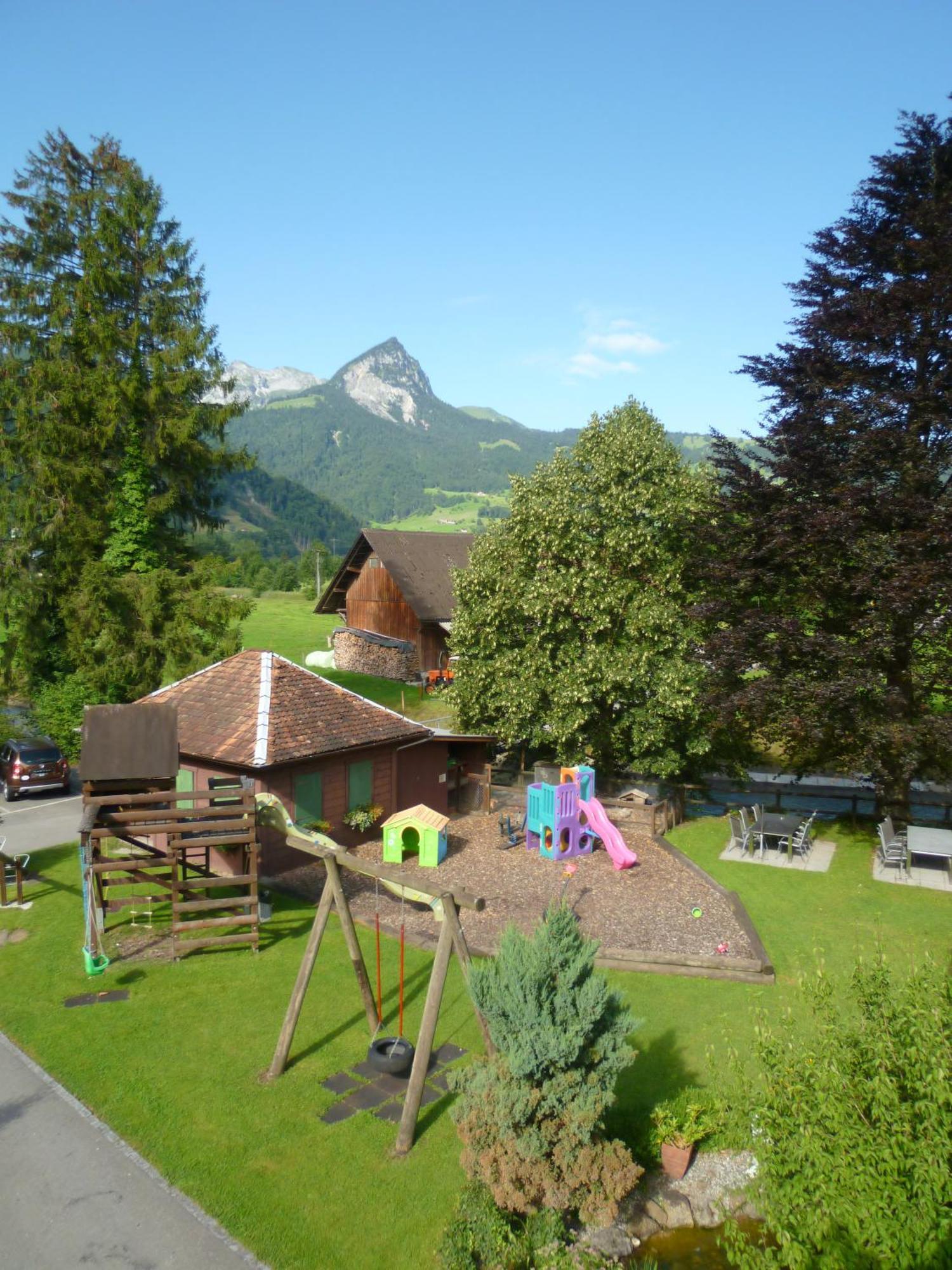 Hotel Bahnhof Giswil Dış mekan fotoğraf