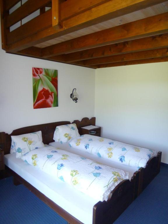 Hotel Bahnhof Giswil Oda fotoğraf
